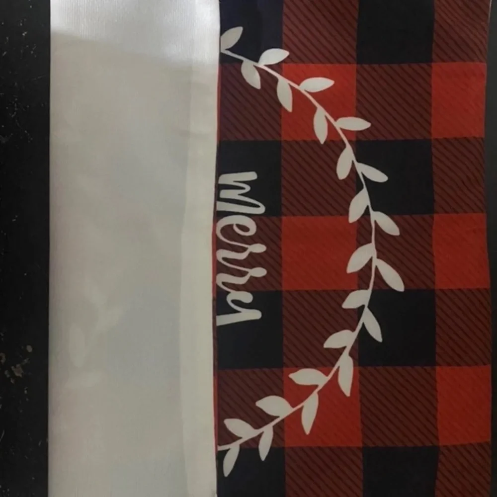 🔖NWT - Plaid Christmas Pillow Cover